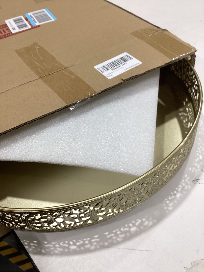 Condition photo showing New/Like New for Cake Stand, Metal Round Cupcake Dessert Stand Cake Display Holder for Wedding Party Birthday Baby Showers Anniversary,Gold 16" Gold 16in