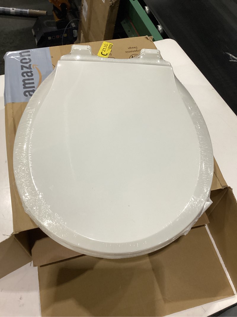 Condition photo showing New/Like New for aünsffer toilet seat round soft close 2 pack, toilet lid round slow close 16.5 inch, pp material safe and easy clean, quick installation & never loosen, comfortable ergonomic design (white, 2 pack) white round 16.5inch 2 pack