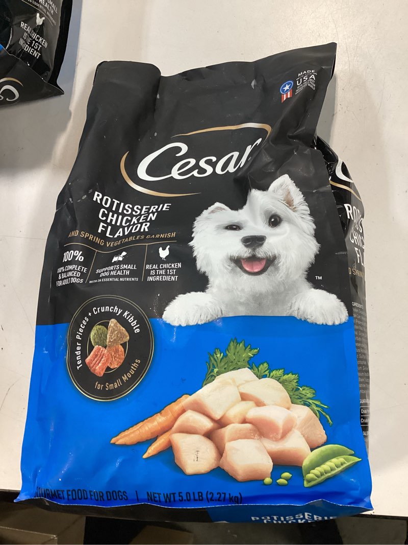 Condition photo showing New/Like New for Cesar Rotisserie Chicken, Carrot, Pea and Vegetable Flavor Small Breed Dry Dog Food - 5lbs