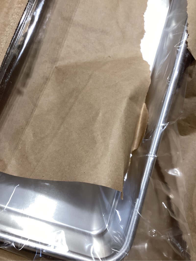 Condition photo showing Good Condition for Nordic Ware Extra Large Oven Crisping Baking Tray, with Rack, Silver Natural Extra Large Oven Crisp Aluminum