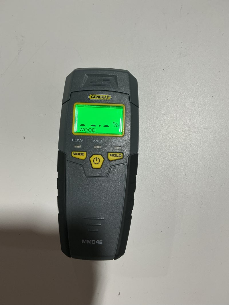 Condition photo showing Good Condition for General Tools MMD4E Digital Moisture Meter, Water Leak Detector, Moisture Tester, Pin Type, Backlit LCD Display With Audible and Visual High-Medium-Low Moisture Content Alerts, Grays