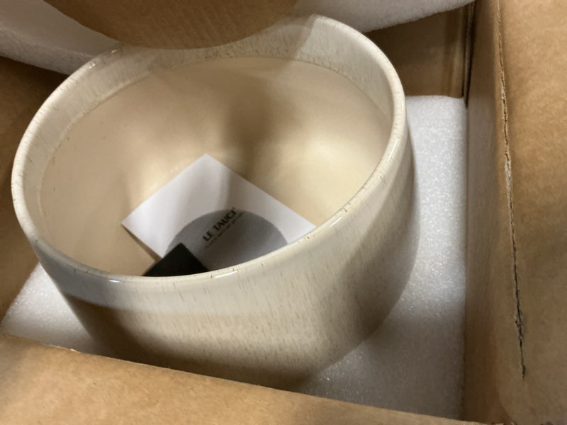 Condition photo showing Good Condition for le tauci ceramic planter, 10 inch plant pot with drainage hole & saucer – durable indoor planter for modern home decor, reactive glaze beige reactive glaze beige 10 inch