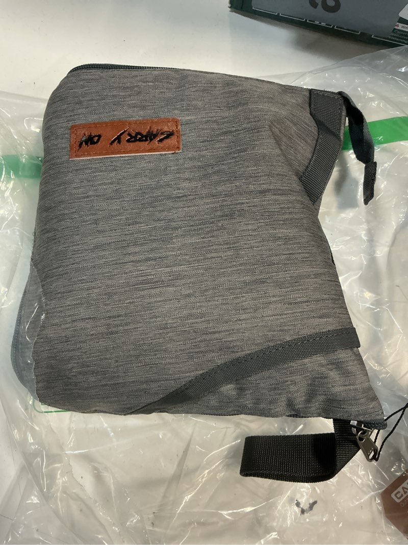 Condition photo showing Good Condition for canway 40l foldable duffle bag for travel men & women carry on 22"x14"x9" airline approved, small luggage overnight bag with shoe compartment, water-resistant gym & sports bag