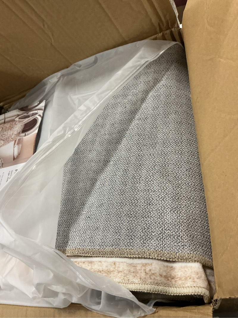 Condition photo showing Good Condition for 8x10 Area Rugs for Living Room, Stain Resistant Washable Rugs for Dining Room, Kitchen, Floral Vintage Non-Slip Thin Large Beige Rug Beige 8' x 10' (Rectangular)