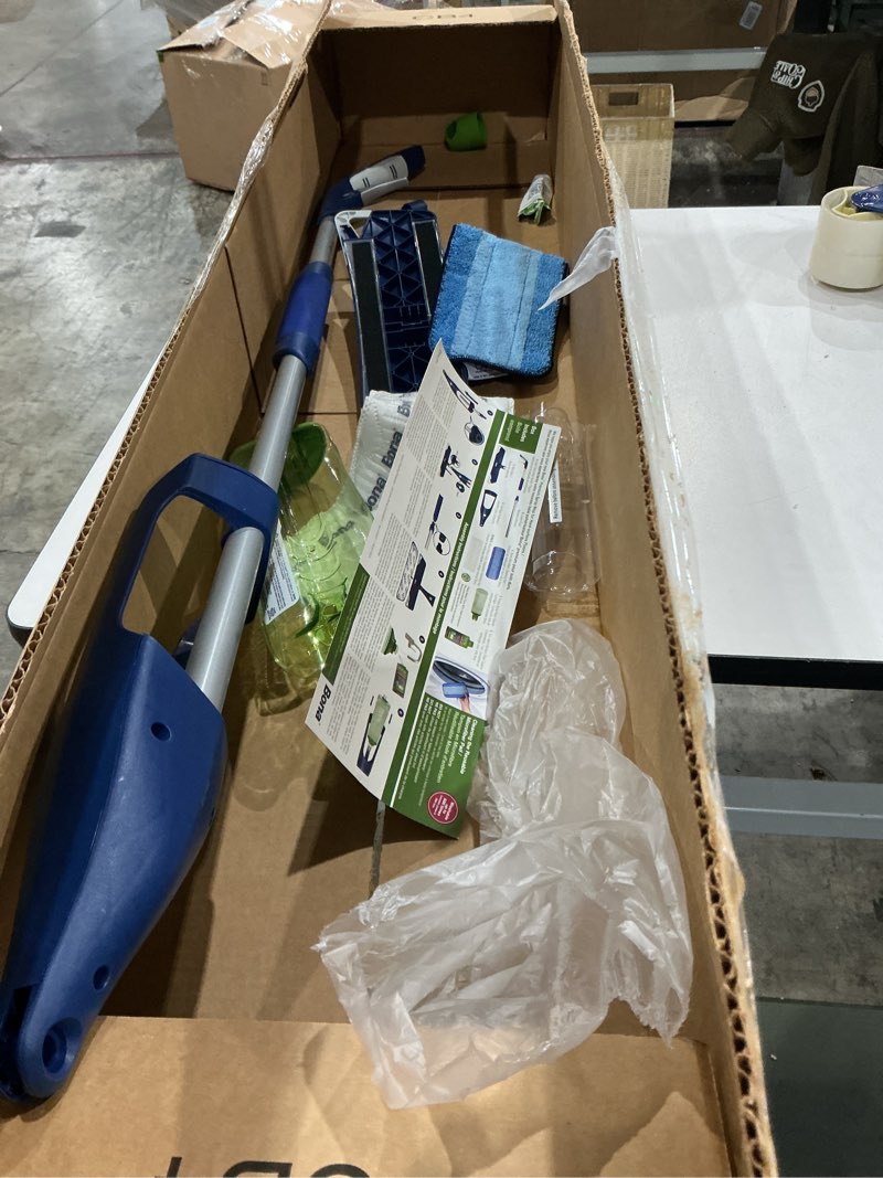Condition photo showing Good Condition for bona hardwood floor spray mop premium
