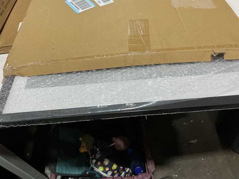 Condition photo showing Good Condition for upsimples 18x24 picture frame, display pictures 16x20 with mat or 18 x 24 without, wall hanging poster frames, black, 1 pack black 18x24