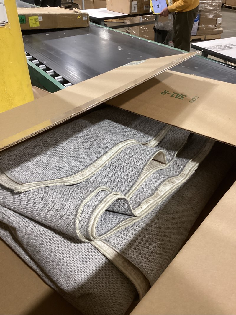 Condition photo showing Good Condition for FMFUNCTEX 8x10 Washable Area Rug Beige Vintage Neutral Distressed Large Non Slip Carpet for Living Room Bedroom Soft Low Pile Indoor Mat Retro Floral Throw Rug for Dining Room Kitchen Office Nursery Beige 8' x 10' (Rectangular)