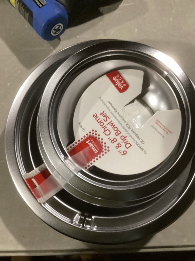 Condition photo showing Good Condition for Smart Choice Drip Bowl Set of 4, Two 6 Inch Bowls and Two 8 Inch Bowls, gray