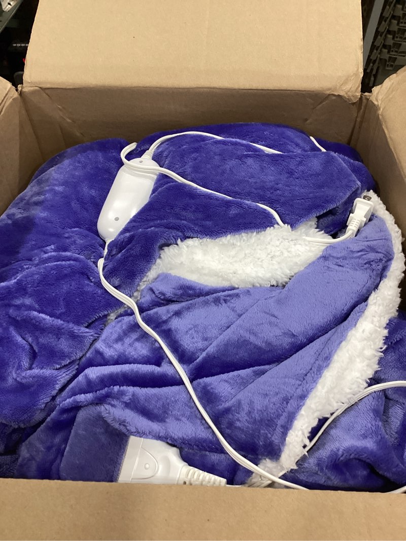 Condition photo showing Good Condition for Electric Heated Blanket Full Size 72x84 Inch - Super Soft Flannel Warm Blanket with10 Heat Settings, 1-12H Auto Shut Off Timer, Machine Washable (Lake Blue) 03-lake Blue 72"x84"(Full Size)