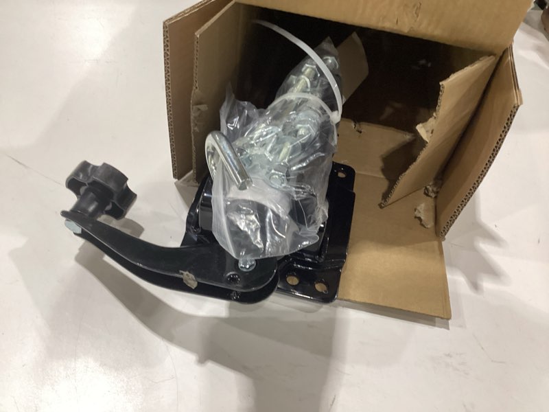 Condition photo showing Good Condition for swivel bolt-on trailer jack, trailer jack stand, 10" vertical movement, mounting hardware included, 1000 lbs black