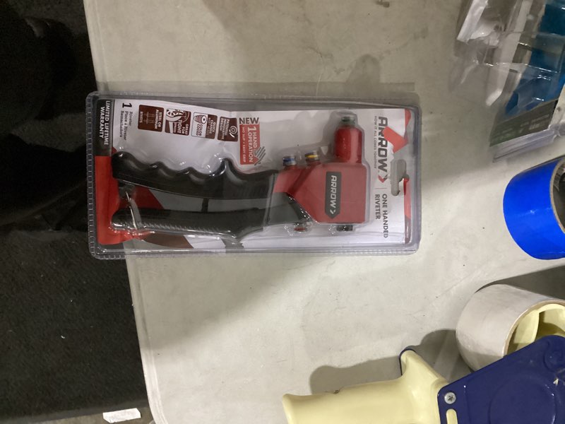 Condition photo showing Good Condition for arrow heavy-duty one-handed rivet tool kit with color-coded quick change heads - ideal for automotive, watercraft, and home repair projects