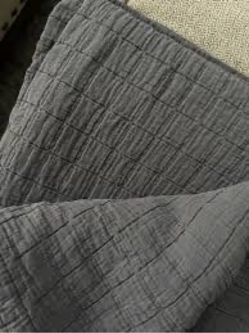quince european linen dream quilt queen charcoal