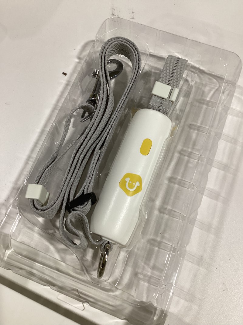 Condition photo showing Good Condition for Hand Free Dog Leash Adjustable Length 4-6 ft with Reflective Stripor for Medium&Small Dogs Comfortable Handle and Sturdy Rope for Walking, Jogging and Running Your Dog (White)