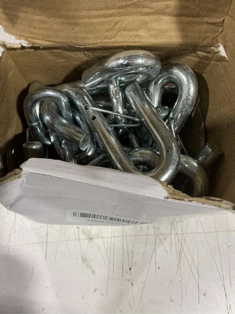 Condition photo showing Good Condition for 4 pcs 5/16" x 12" trailer safety chain extension grade 30 7600 lbs galvanized steel safety chain kit with snap hooks for trailers rv campers 5/16" x 12" 4