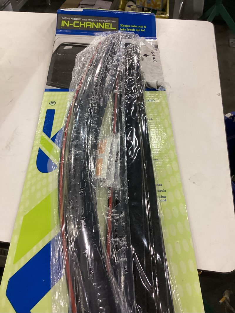 Ventvisor side window deflectors