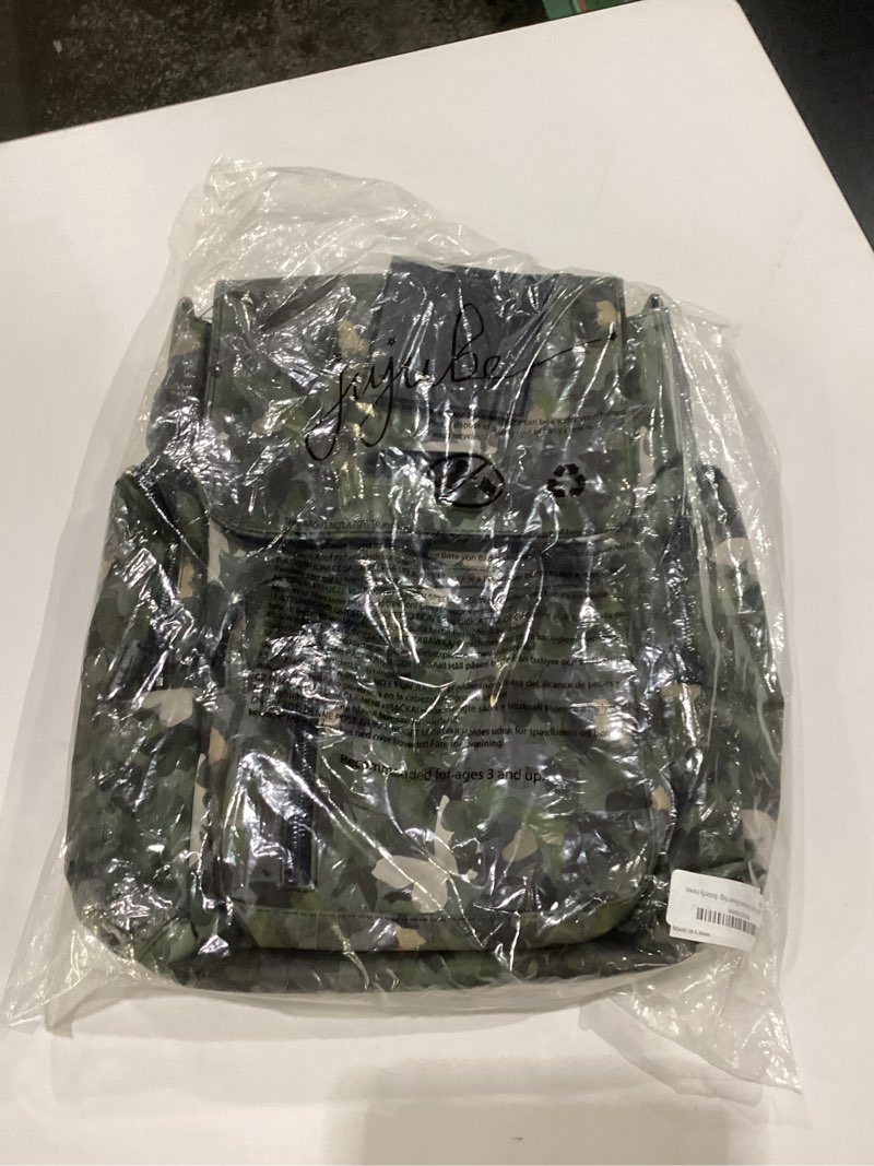 https://lotting-media.assets.bidfta.com/lotting_f922a594-baf4-4203-8a96-ff1905fcb9df