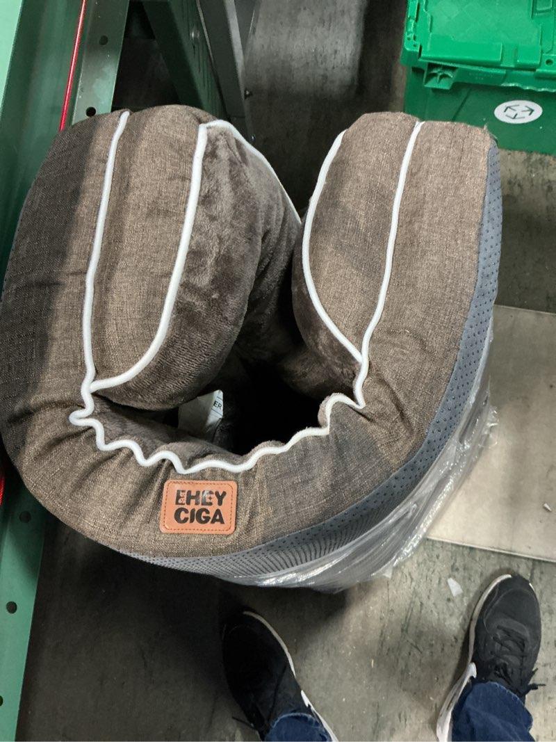 Condition photo showing Good Condition for EHEYCIGA Orthopedic Dog Beds for Large Dogs, Waterproof Memory Foam Large Dog Bed with Sides, Non-Slip Bottom and Egg-Crate Foam Pet Couch Bed with Washable Removable Cover, Brown 36.0"L x 27.0"W x 6.5"Th Brown