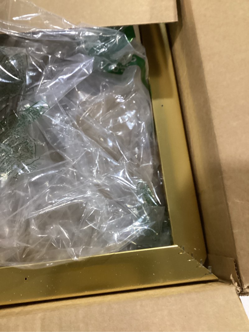 Condition photo showing Good Condition for 12x16 Canvas Floater Frame, Floater Frame for 0.6"-0.9" Deep Canvas Painting, Floating Frames for Oil Paintings, Painting Frames Kit(12"x16", Gold) Bright Gold 12"x16"