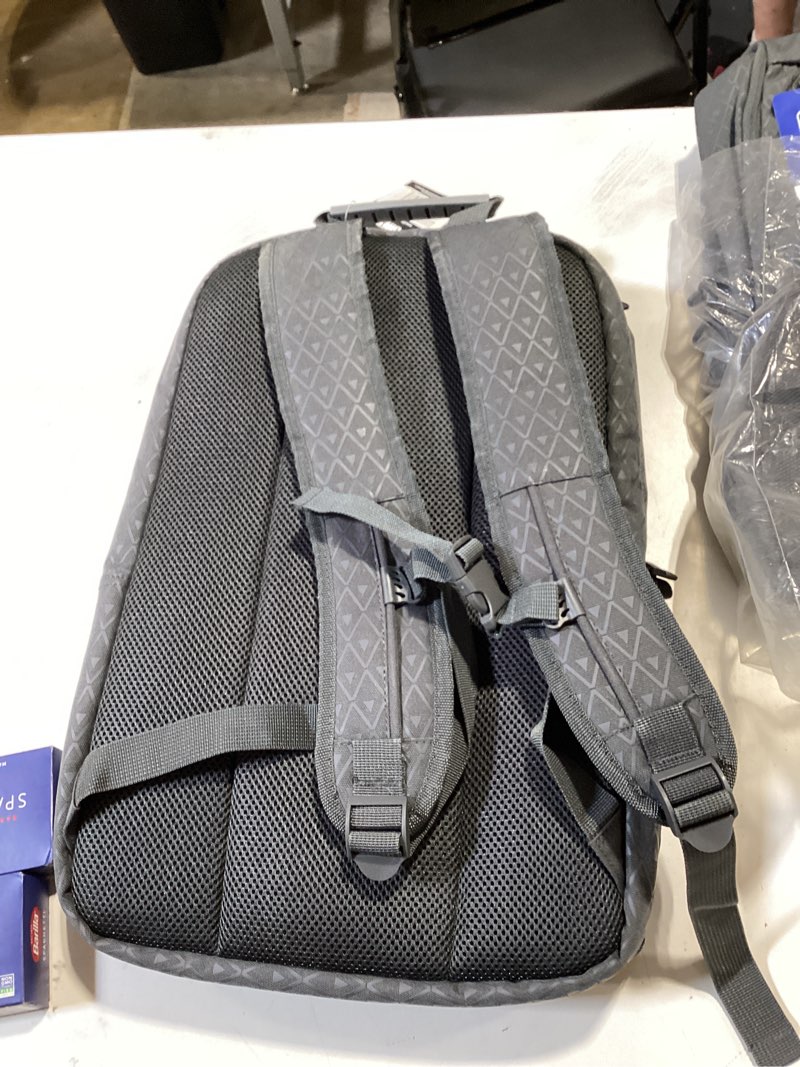 Condition photo showing Good Condition for point3 nba philadelphia 76ers road trip tech backpack
