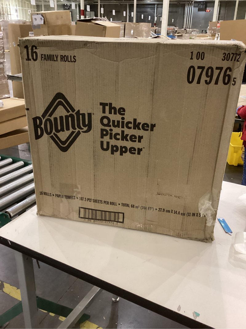 Condition photo showing New/Like New for Bounty Paper Towels Quick Size, White, 16 Family Rolls = 40 Regular Rolls 107 Count (Pack of 1) White