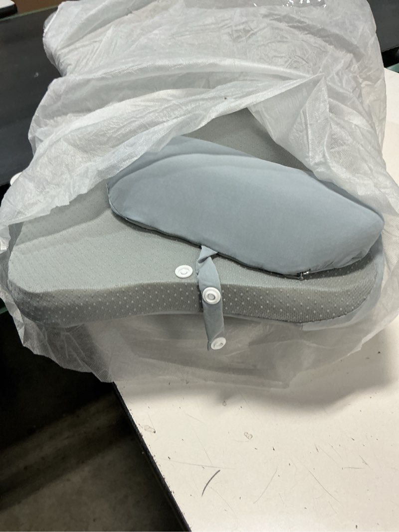 Condition photo showing Good Condition for Couples Pillow, Multi-Functional Memory Foam Ergonomic Wedge Pillow for Reading & Back Support, 27° 