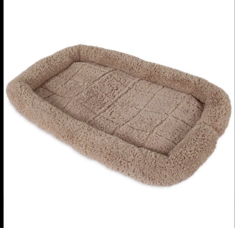 Aspen Pet Bolster Crate Mat 28.5 x 18.5 x 3.5 The Aspen Pet Bolster Pads make dogs feel safe & comfortable in their kennel. The outside of the pad features a luxurious solid cream plush fabric, while the inside boasts a cushy polyester batting fill. Bolster provides support & comfort as well as a non-skid bottom to keep the pad in place.