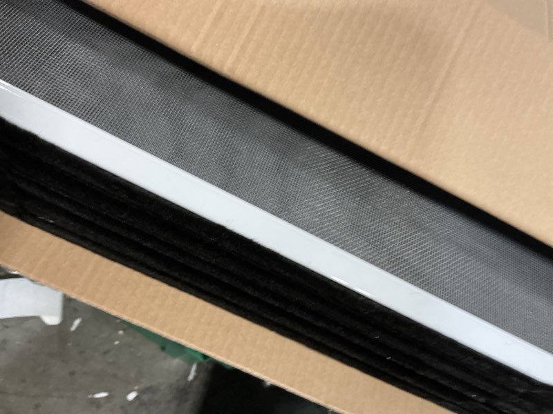 Condition photo showing New/Like New for flyzzz expandable window screen large adjustable window screens 19.8''h x 28-52‘’w 5 pack replacement window screen for window 19.68 inches high by 28-52 inches wide 5 packs