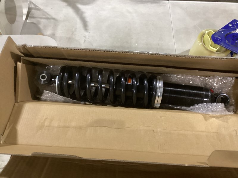 Condition photo showing Good Condition for monotube rear shocks, shock absorber, struts for can-am outlander 450/570 std,dps, max 570, 650, 800r, oem#: 706000958, 706001524, amortiguadores can-am outlander 450/570