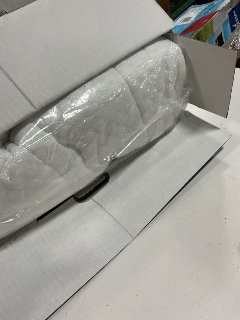Condition photo showing Good Condition for sertapedic sleep chill cooling mattress pad, full