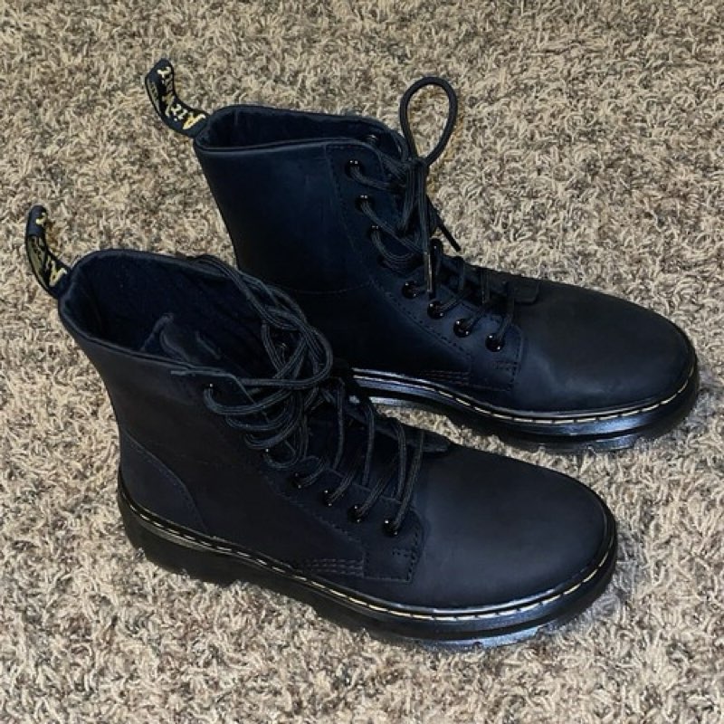 Dr. Martens Unisex Combs Leather Casual Boots Black Wyoming Size US-10 Men’s/11 Women’s 