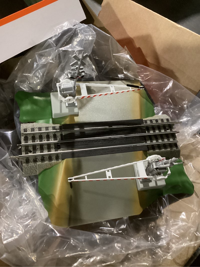 Condition photo showing Good Condition for Lionel FasTrack Grade Crossing with Gates & Flashers