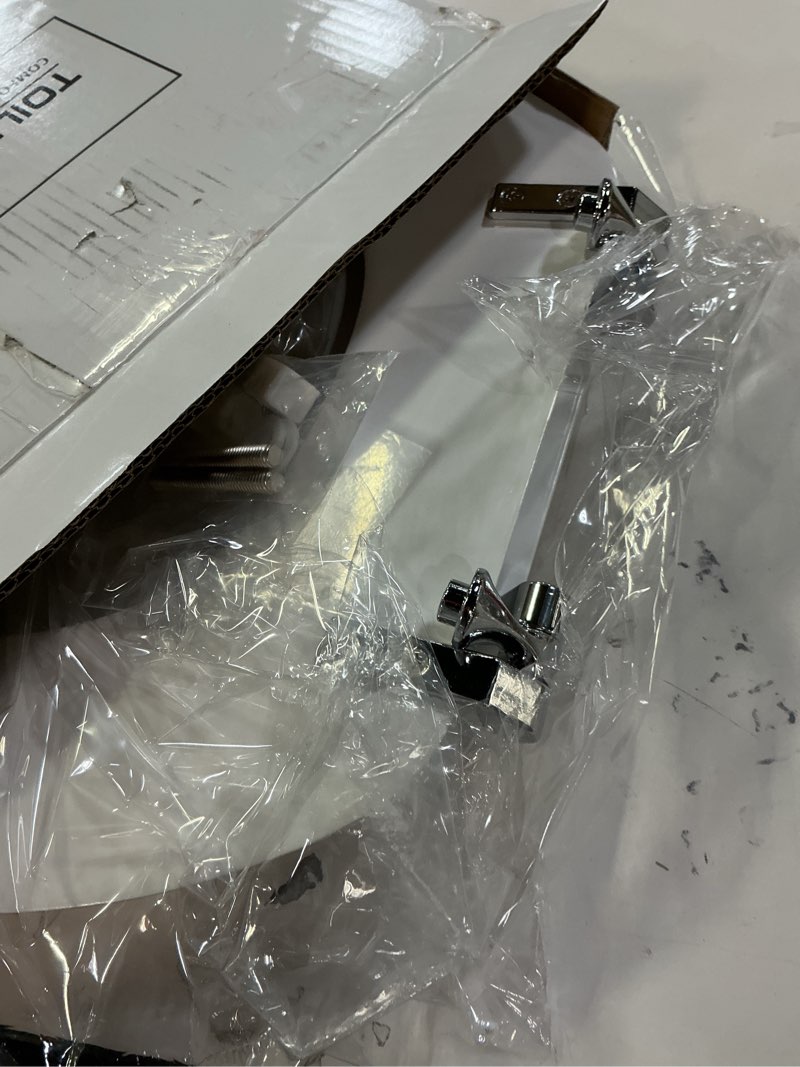 Condition photo showing New/Like New for White Round Toilet Seat Natural Wood Toilet Seat with Zinc Alloy Hinges, Easy to Install also Easy to Clean, Scratch Resistant Toilet Seat by Angol Shiold (Round, White) Round White