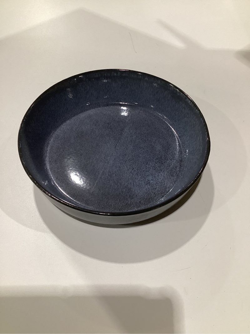 Condition photo showing Good Condition for Moritz & Moritz Solid 12-Piece Stoneware Dinnerware Set for 4 | Plate and Bowls Set with 4 Dinner Plates, Small Dessert Plates & Soup Bowls – Kitchen Dish Sets, Microwave & Dishwasher Safe, Blue