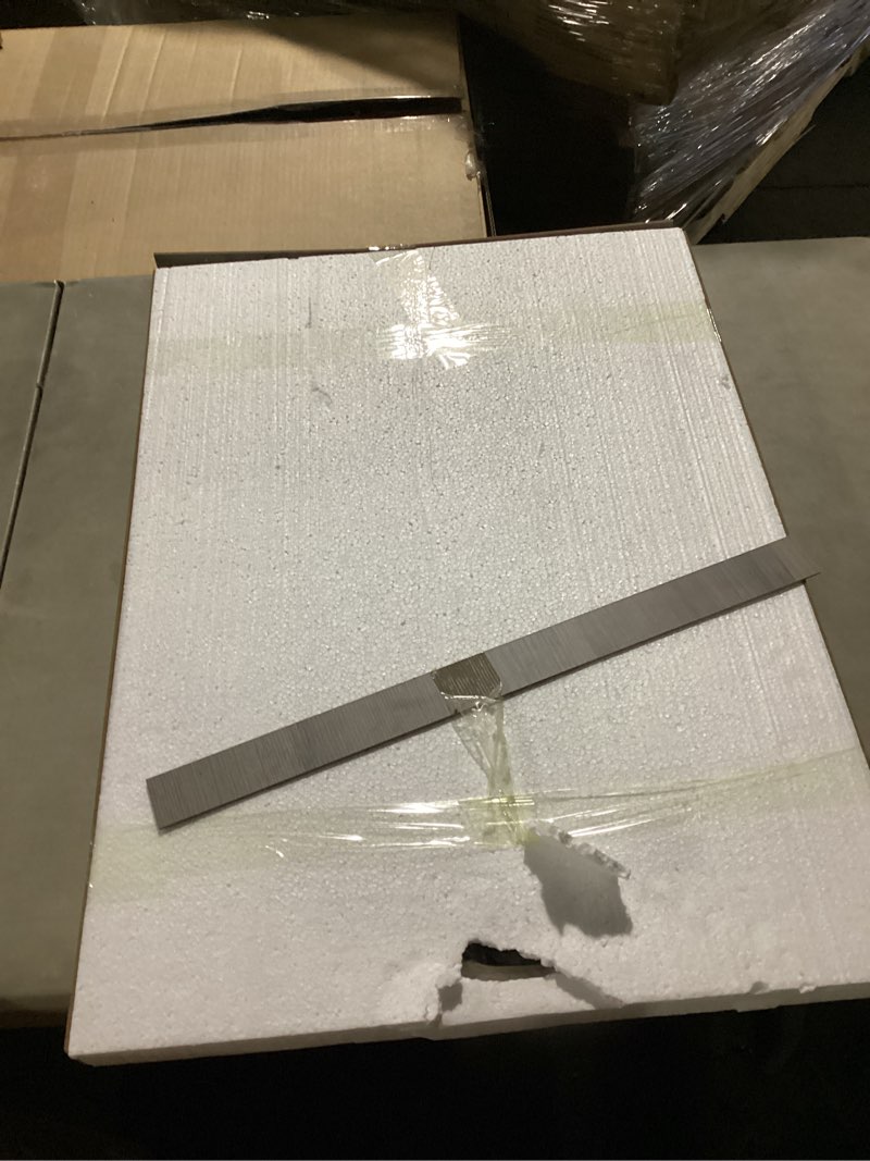 Condition photo showing Good Condition for PERFNIQUE Irregular Wall Mirror Asymmetrical Mirror, 27''x19'' Gold Mirror for Bathroom Bedroom Living Room Entryway, Decorative Modern Wall Decor, Wall Mounted Mirror (Gold, 27''x19'') Gold 27"L x 19"W