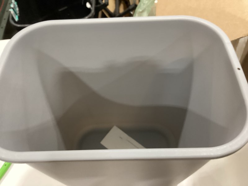 Condition photo showing Good Condition for Rubbermaid Commercial Products Resin Wastebasket/Trash Can, 7-Gallon/28-Quart, Gray, Plastic, for Bedroom/Bathroom/Office, Fits Under Desk/Sink/Cabinet 7 Gallons Gray 1