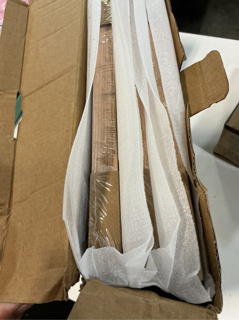 Condition photo showing Good Condition for puthiac 11x14 solid oak wood picture frame, fits 8x10 with mat or 11x14 without mat, wall display only, vertical or horizontal, plexi front, 3 pack, natural oak beige-3p 11x14