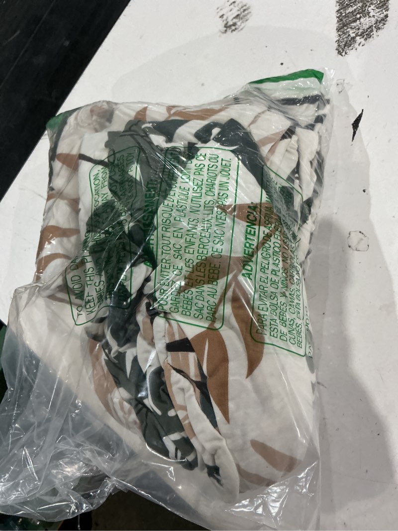 Condition photo showing As Is for (incomplete, missing pieces)oyx dining room chair covers set of 6, stretch printed parsons chair slipcovers spandex removable wa