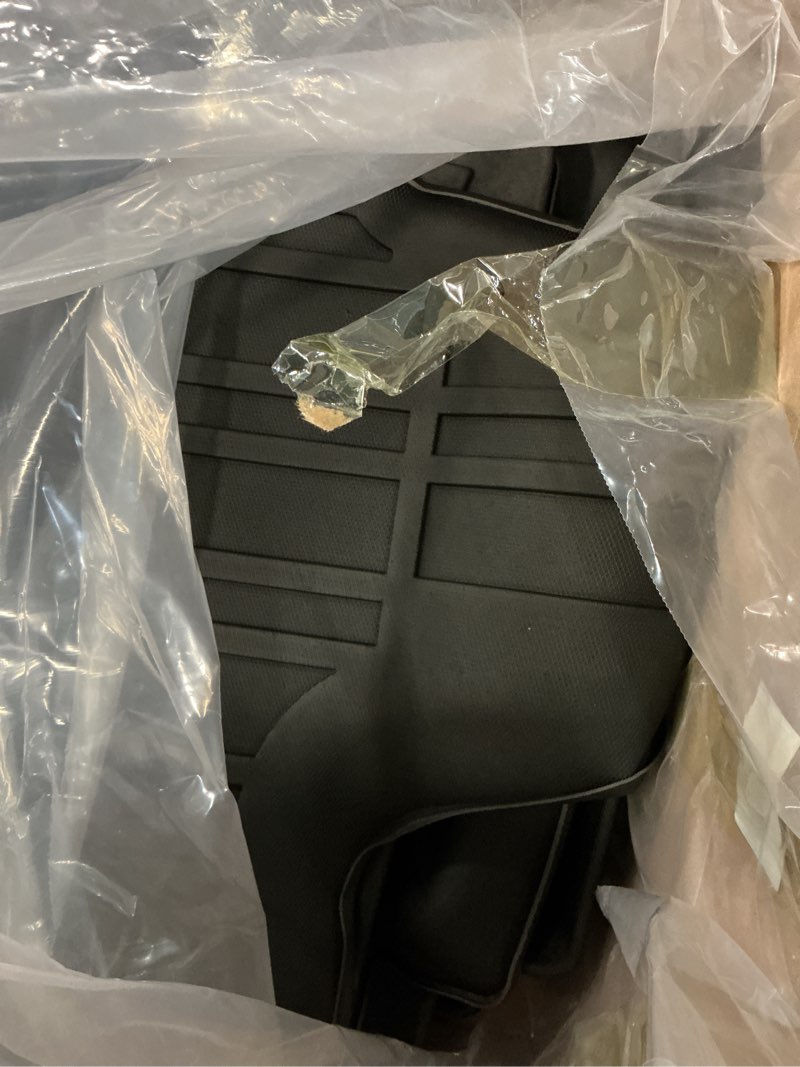 Condition photo showing Good Condition for floor mats & trunk mat for 2024 2025 2026 lincoln nautilus all weather tpe protection floor liners full set with cargo liner for 2024 2025 2026 lincoln nautilus accessories for 2024-2026 lincoln nautilus all mats