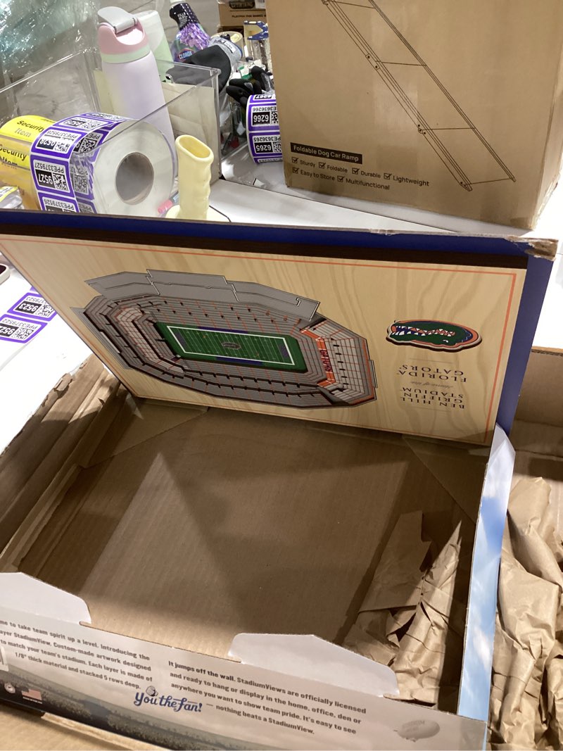 Condition photo showing Good Condition for YouTheFan NCAA Florida Gators 5-Layer StadiumView 3D Wall Art - Ben Hill Griffin Stadium, 13.00" x 17.00"