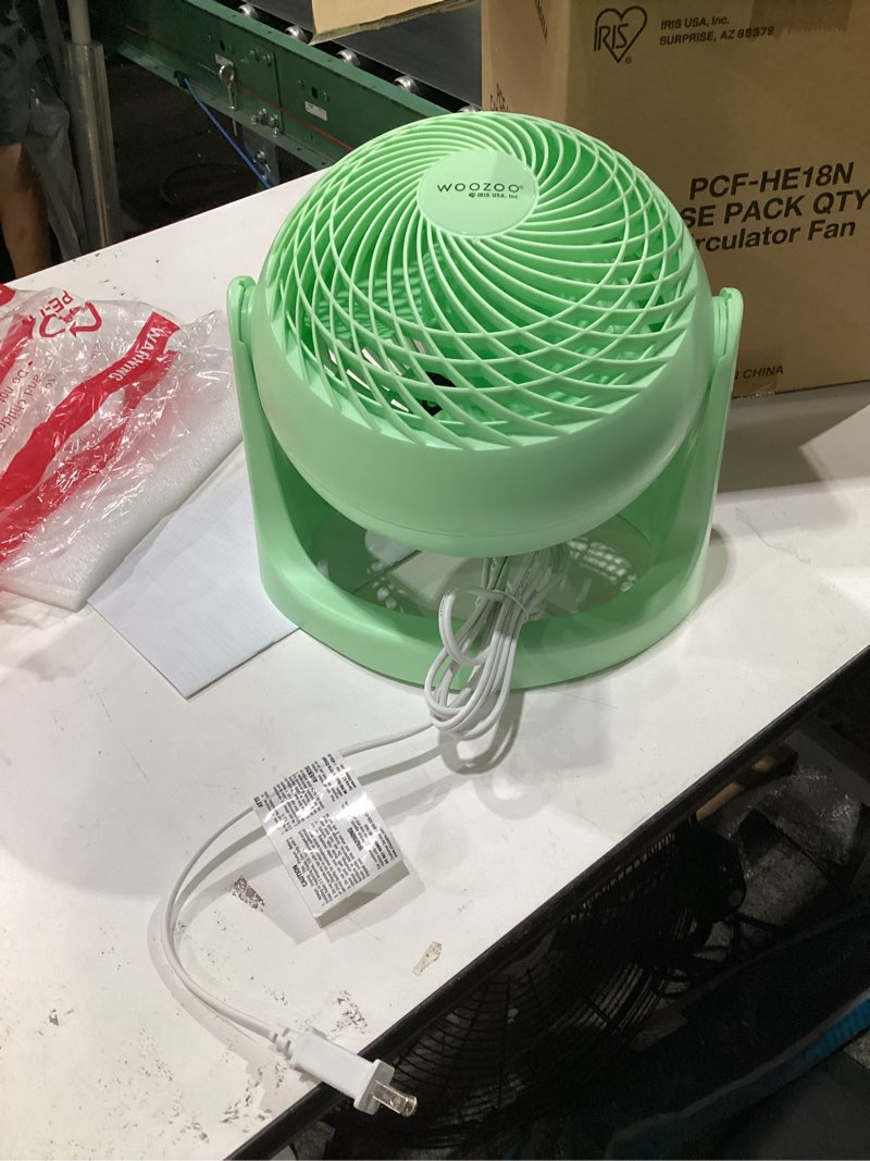 Condition photo showing New/Like New for iris usa woozoo desk fan, oscillating table air circulator, 3 speeds, 52ft max air distance, 360° adjustable tilt, 30db low noise motor, small fan for bedroom, office, dorm, green