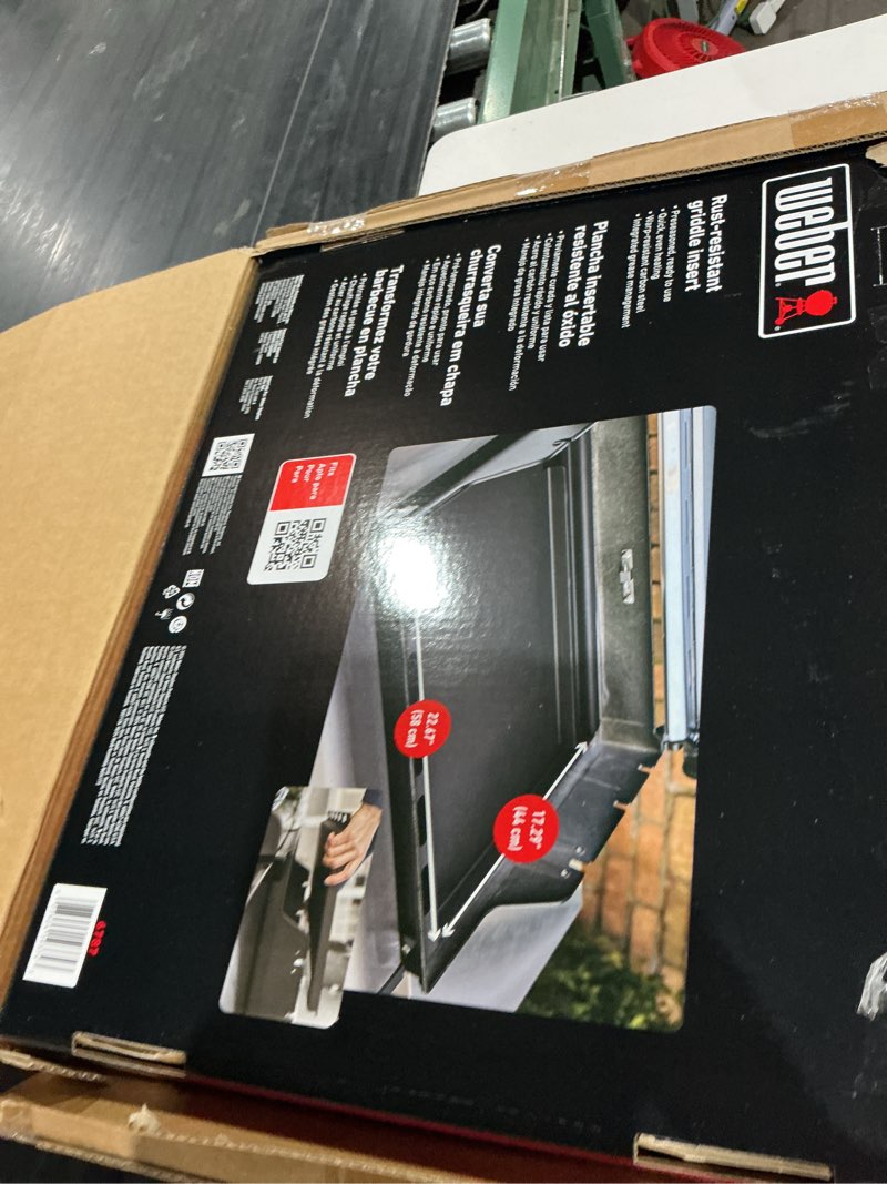 Condition photo showing As Is for weber searwood 600, searwood xl600 and spirit 300 series rust resistant griddle insert 22.7 in. l x