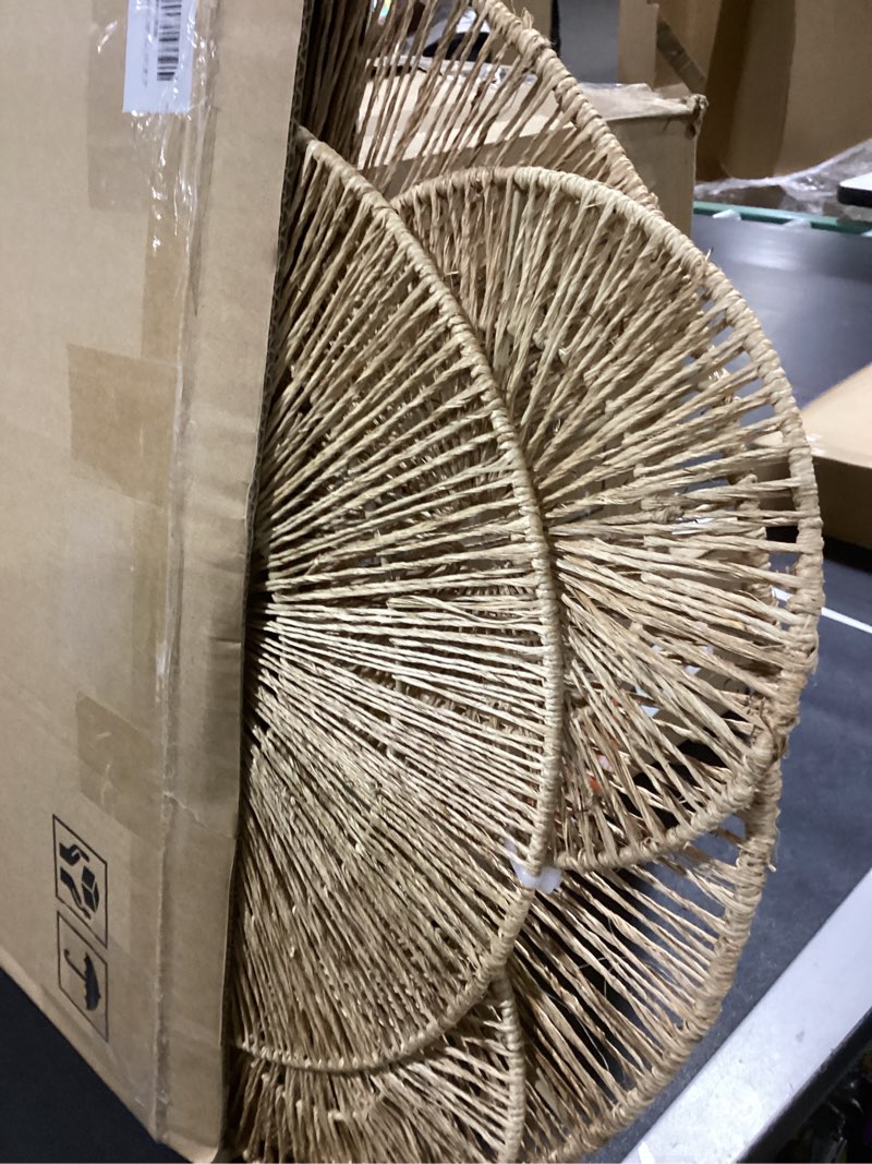 Condition photo showing Good Condition for CHI AN HOME 18 Inch Boho Wall Decor – Set of 5 Woven Jute Wall Baskets, Boho Wall Art & Decorative Basket Set, Farmhouse Wall Hanging, Handwoven Wall Plates for Living Room, Bedroom – 18", 14", 11", 8", 7" Set of 5 - Large