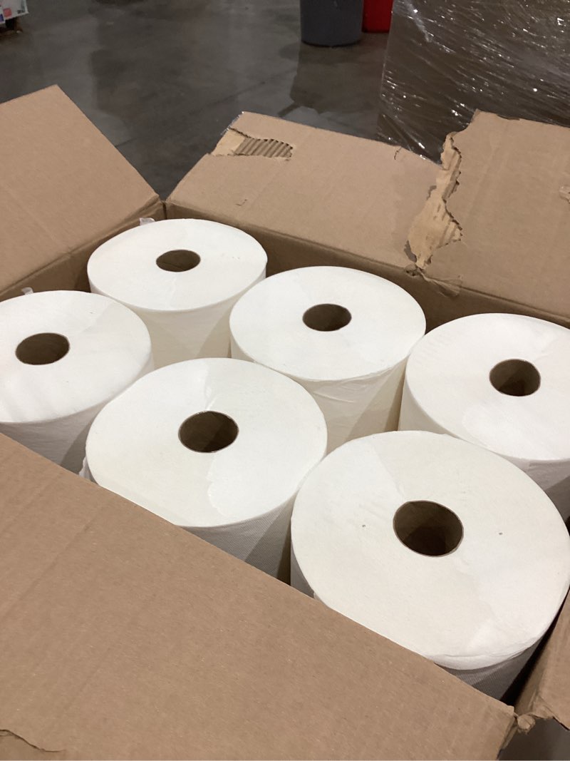 Condition photo showing New/Like New for pacific blue select 2-ply center-pull perf wipers-8 1/4" x 12"-520/roll-lot
