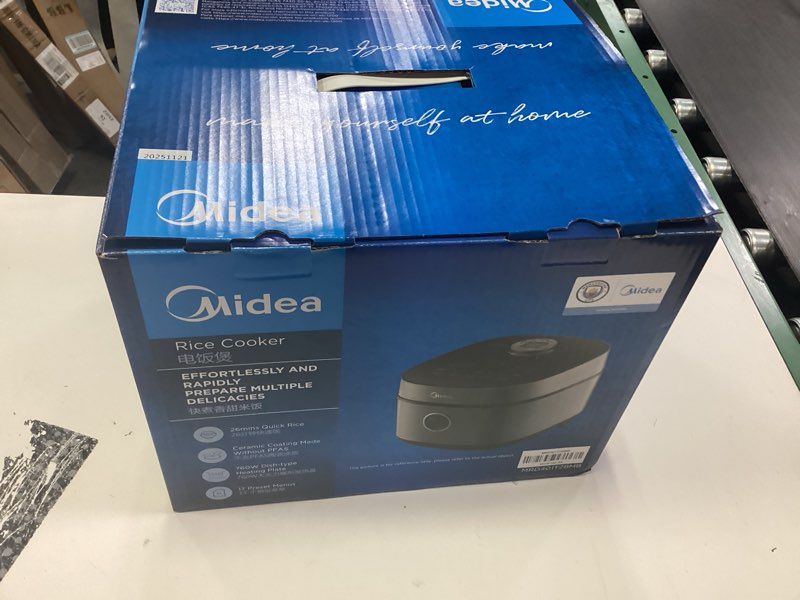 Condition photo showing New/Like New for midea 8 cups uncooked rice cooker, non-stick ceramic rice cooker with celadon coated inner pot, 15 smart cooking programs, 4l, mrd401t2bmb