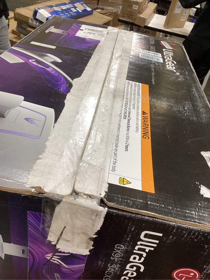 Condition photo showing Good Condition for LG 34GX90SA-W 34-inch Ultragear WQHD (3440 x 1440) OLED Curved Gaming Monitor 240Hz, 1ms, NVIDIA G-Sync Compatible, AMD FreeSync Premium, VESA DisplayHDR True Black 400, webOS, USB Type-C, White 34 inch