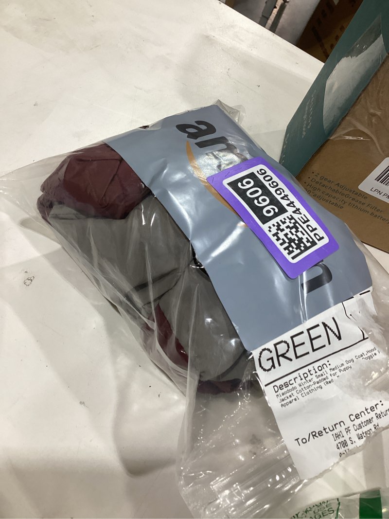 Condition photo showing As Is for Dog coat