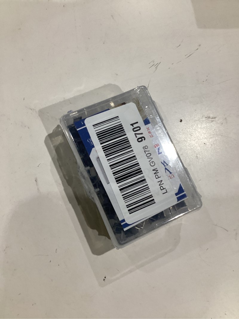 Condition photo showing Good Condition for v nails for picture frames hardwood 7mm (1/4 inch) [400 v-nail pack, loose] - (for use in manual v nailer for picture framing, hand v nailer for picture frames, manual picture frame joiner) 1/4 inch [7mm] loose
