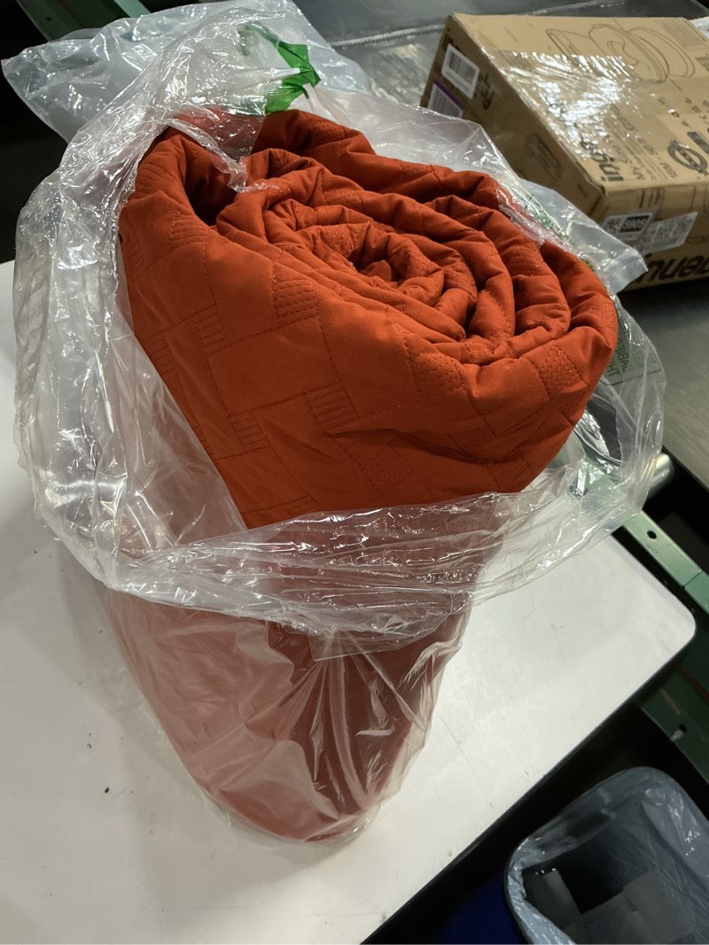 Condition photo showing As Is for bedsure quilts queen size - lightweight bedspreads queen size with basket weave pattern, soft quilt bedding, red orange comforter coverlet for all seasons (90" x 96") queen / full (90" x 96") 10 - red orange