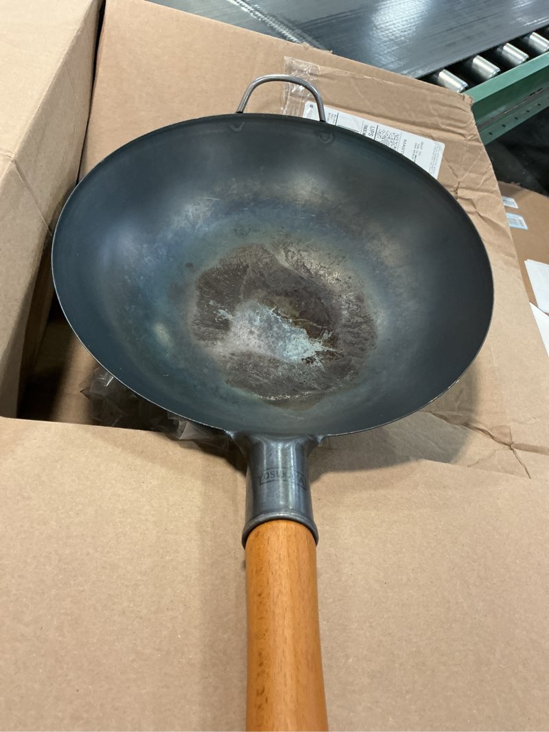 Condition photo showing As Is for YOSUKATA 13.5" Carbon Steel Wok Pan – Pre-Seasoned Flat Bottom Pow Wok for Stir Fry, BBQ, Grill & Camping – Traditional Japanese Chinese Cookware – Compatible with Induction, Electric, Gas, Open Fire