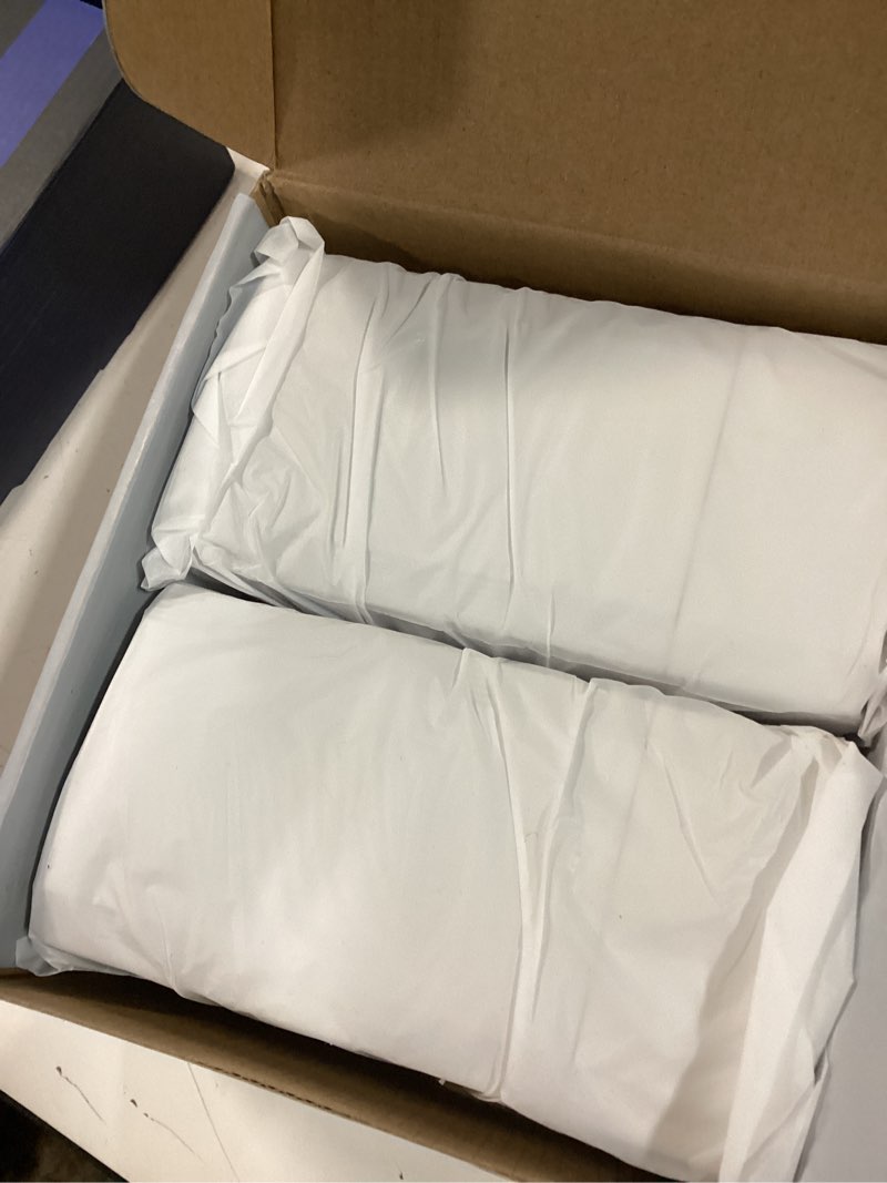 Condition photo showing New/Like New for wireless bridge set 900mpbs 5.8g wifi outdoor cpe point to point long range up to 2-3km cpe200 with 12dbi high-gain antenna?24v poe power, ip65 waterproof,2-pack, white old version